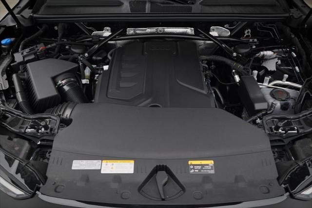 Thumbnail: 2025 Audi Q5 - 12