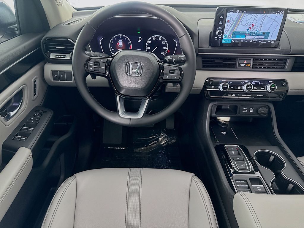 New Car 2025 Honda Pilot  Touring For Sale Under $60,000 In Austin, Texas