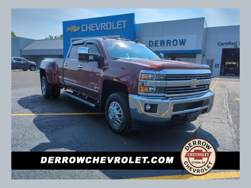 Butte Red Metallic 2016 Chevrolet Silverado 3500HD Pickup Truck Four-Wheel Drive 6-Speed Automatic