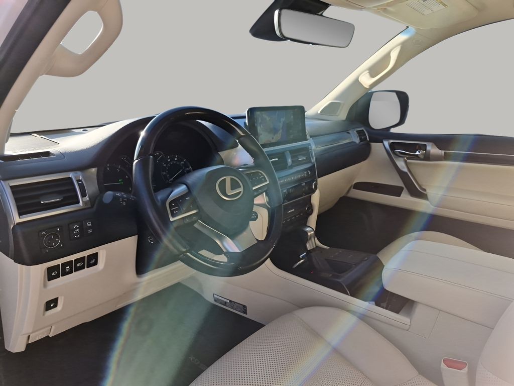 Used 2023 White Lexus 460 Luxury image 30