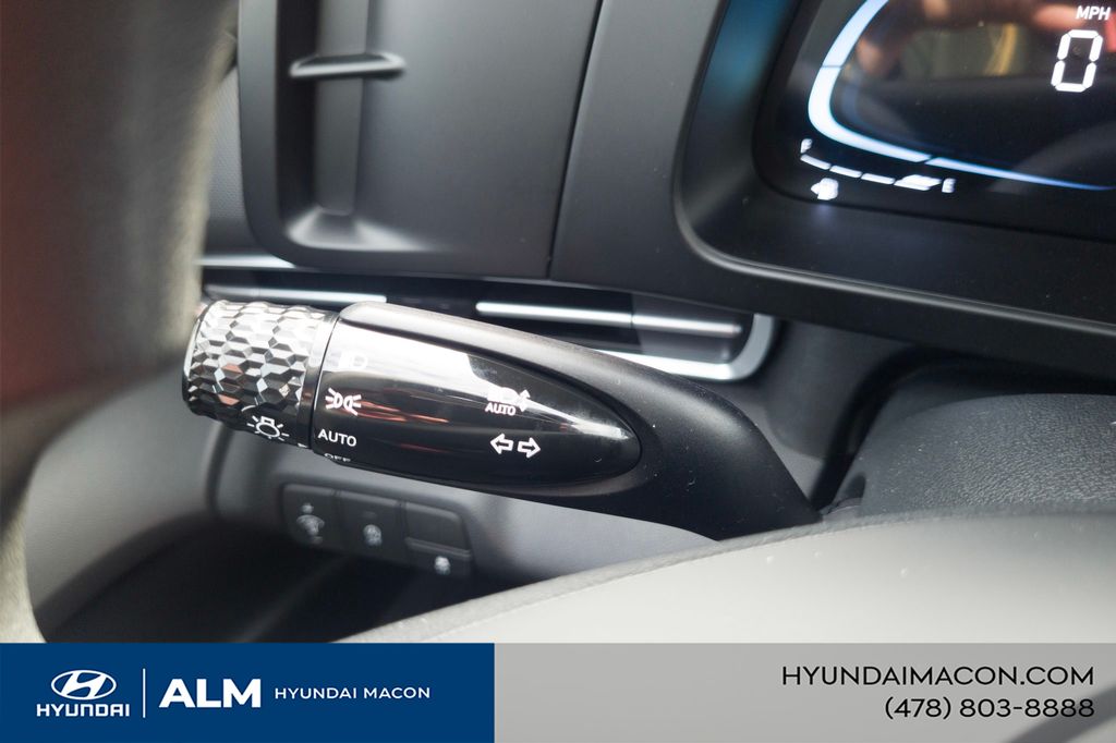 New 2026 Gray HYUNDAI SEL Sport Plus image 32