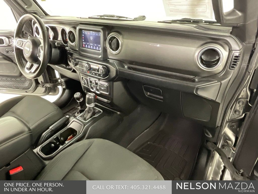 2019 Jeep Wrangler Unlimited Sahara - Photo 28