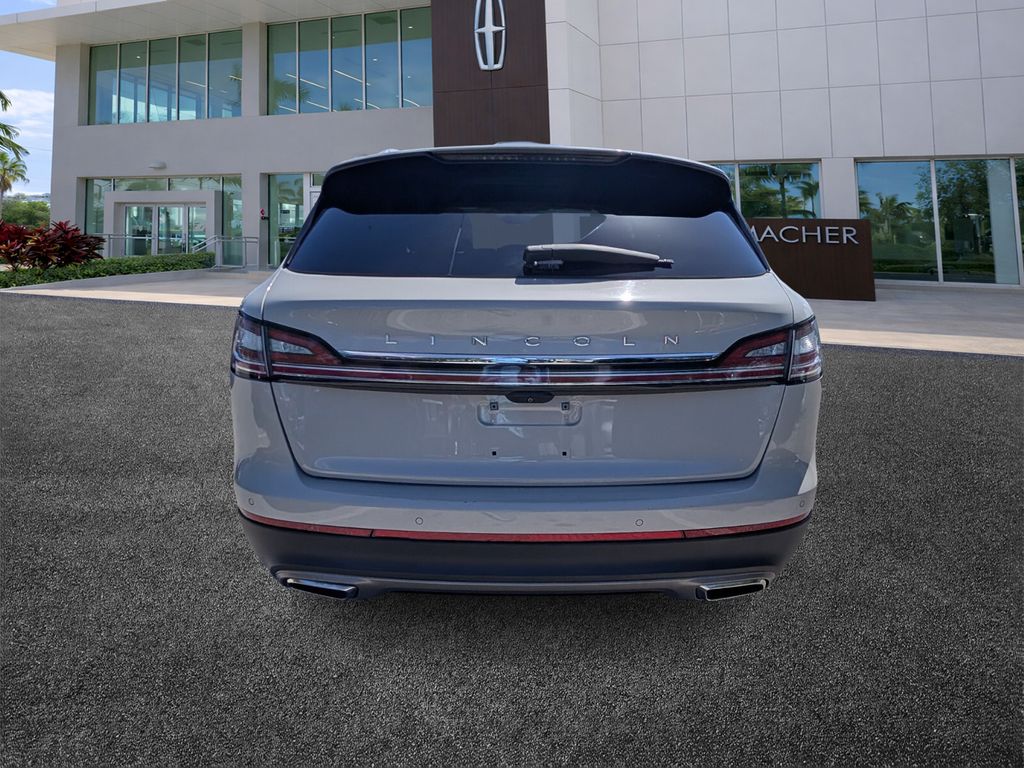 used 2022 Lincoln Nautilus car, priced at $29,500