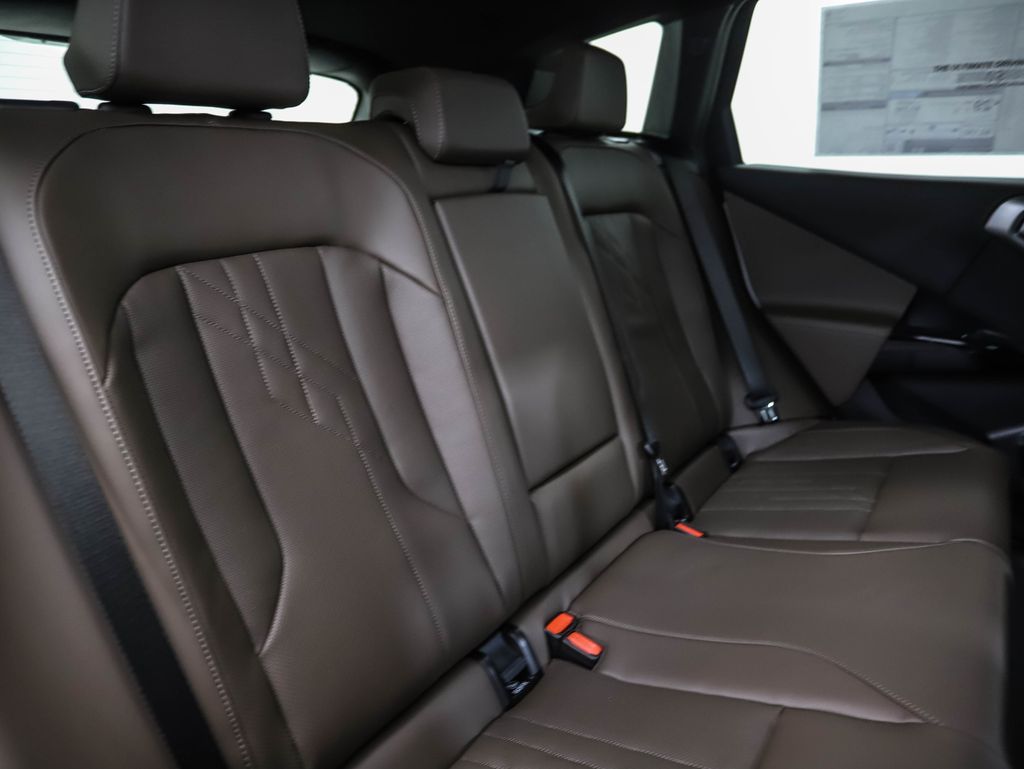 Thumbnail: 2026 BMW X3 - 27