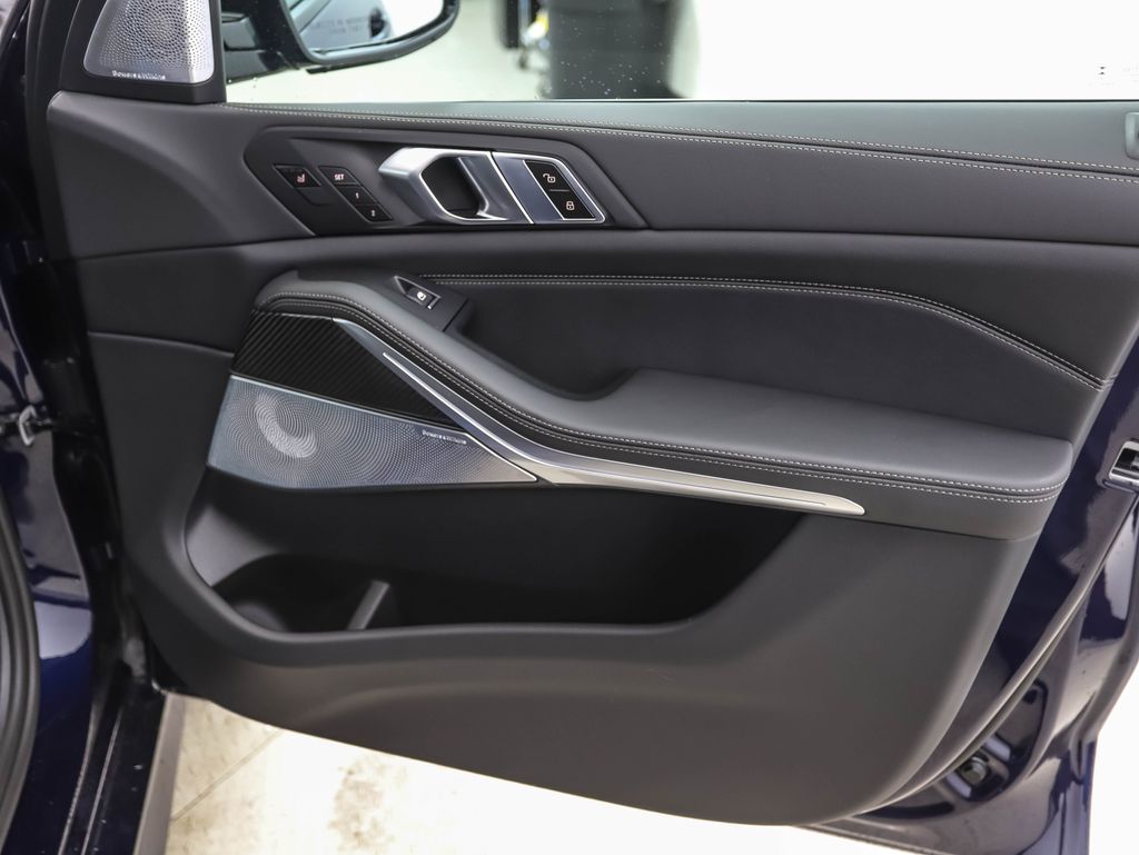 Thumbnail: 2026 BMW X5 - 28