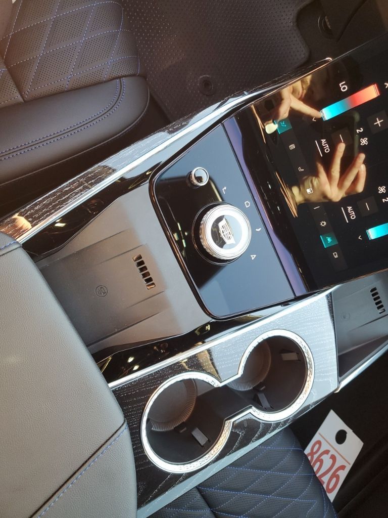 New 2026  Cadillac Luxury image 42