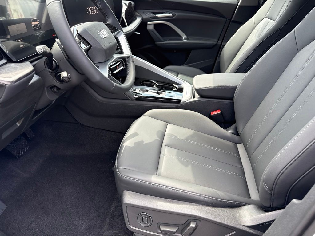 Thumbnail: 2026 Audi Q5 - 15