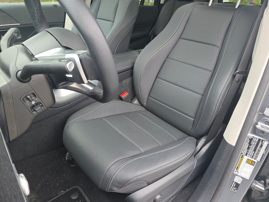 Certified Used 2026 Gray Mercedes-Benz GLS 450 image 26