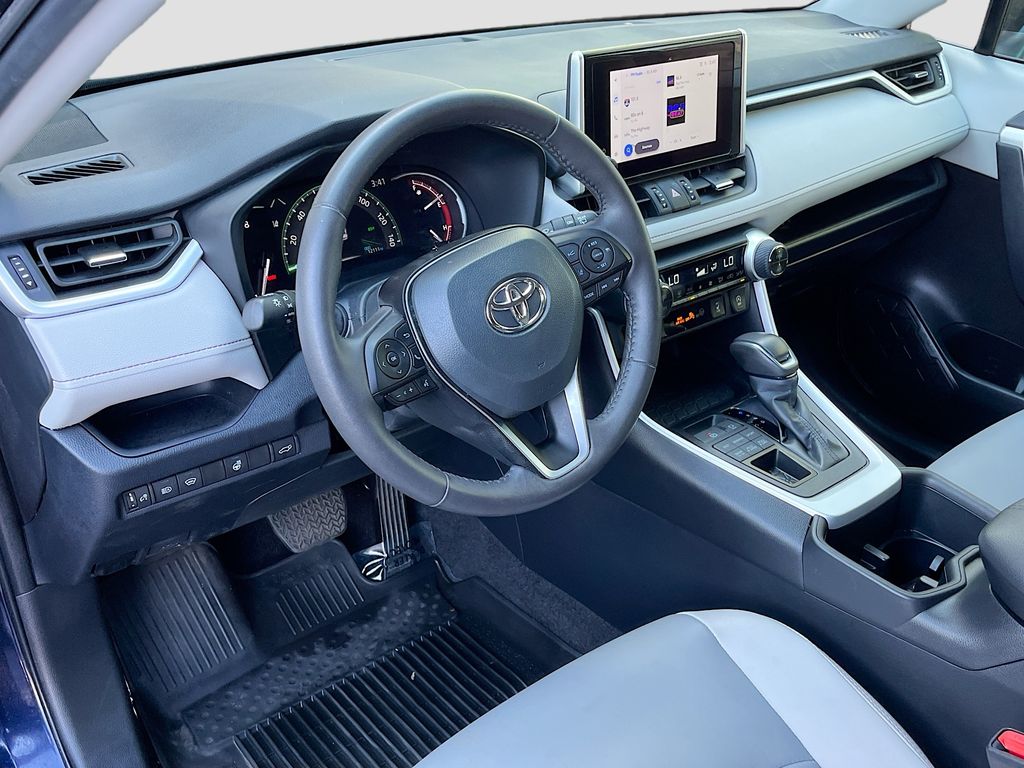 Used 2024 Blueprint Toyota XLE Premium image 9