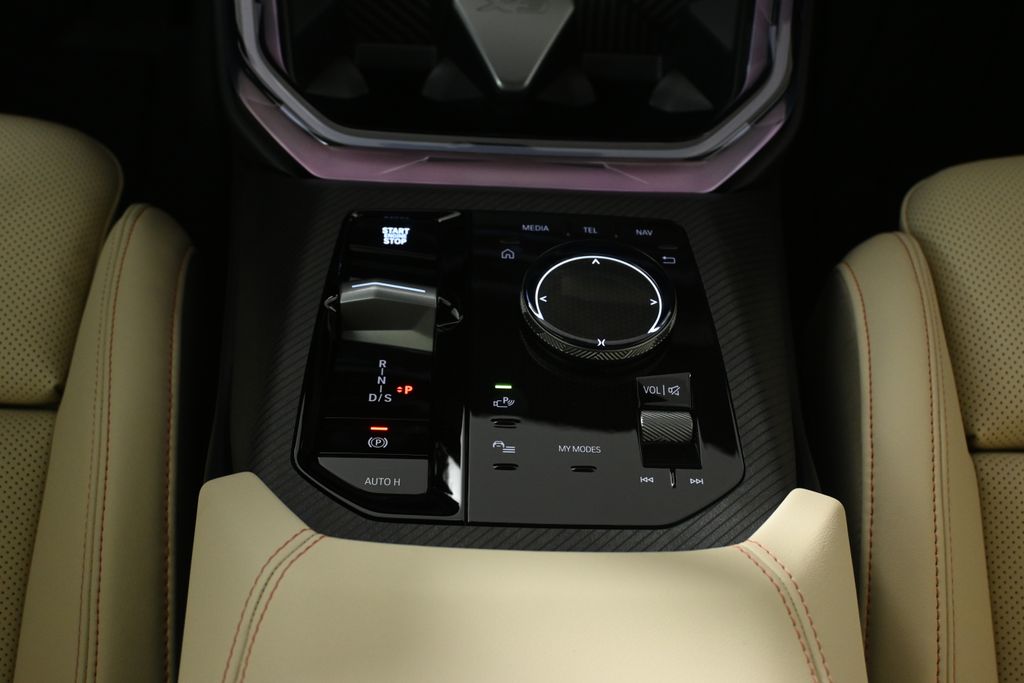 Thumbnail: 2026 BMW X3 - 24