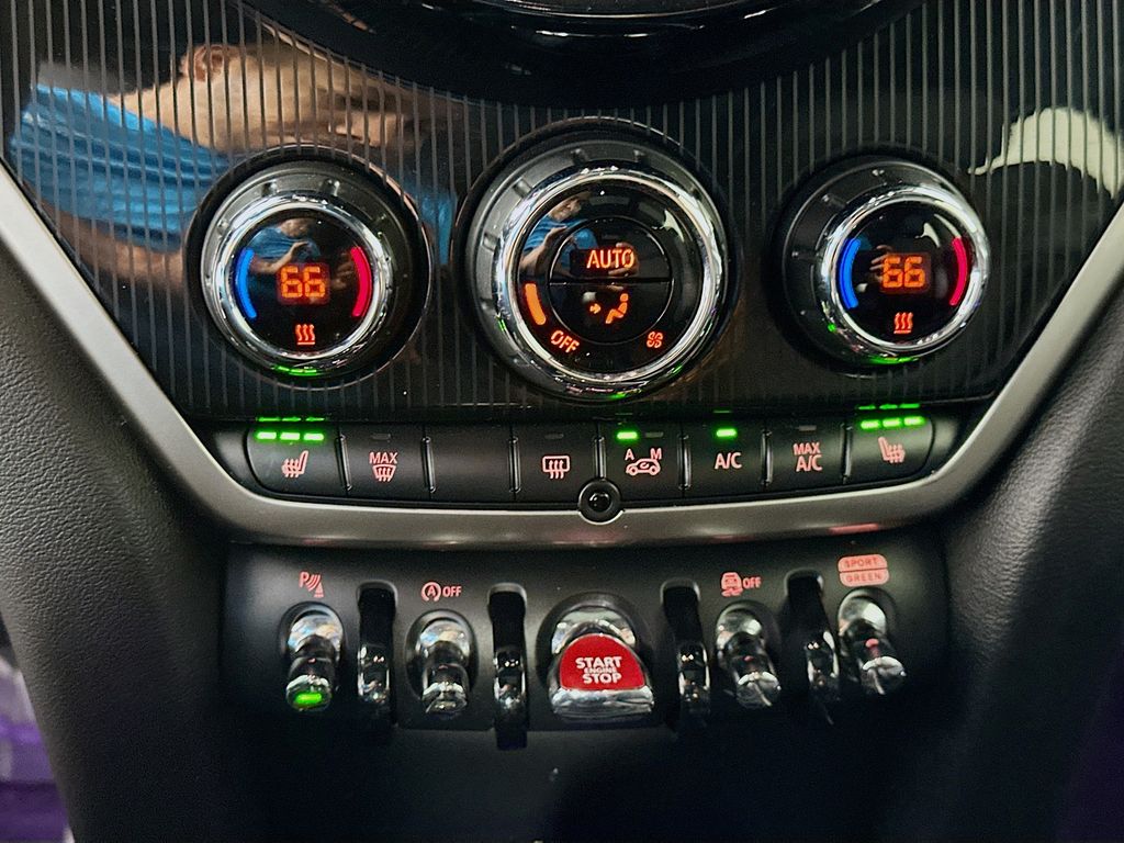 Thumbnail: 2023 MINI Cooper Countryman - 16