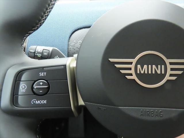 Thumbnail: 2025 MINI Cooper Countryman - 11