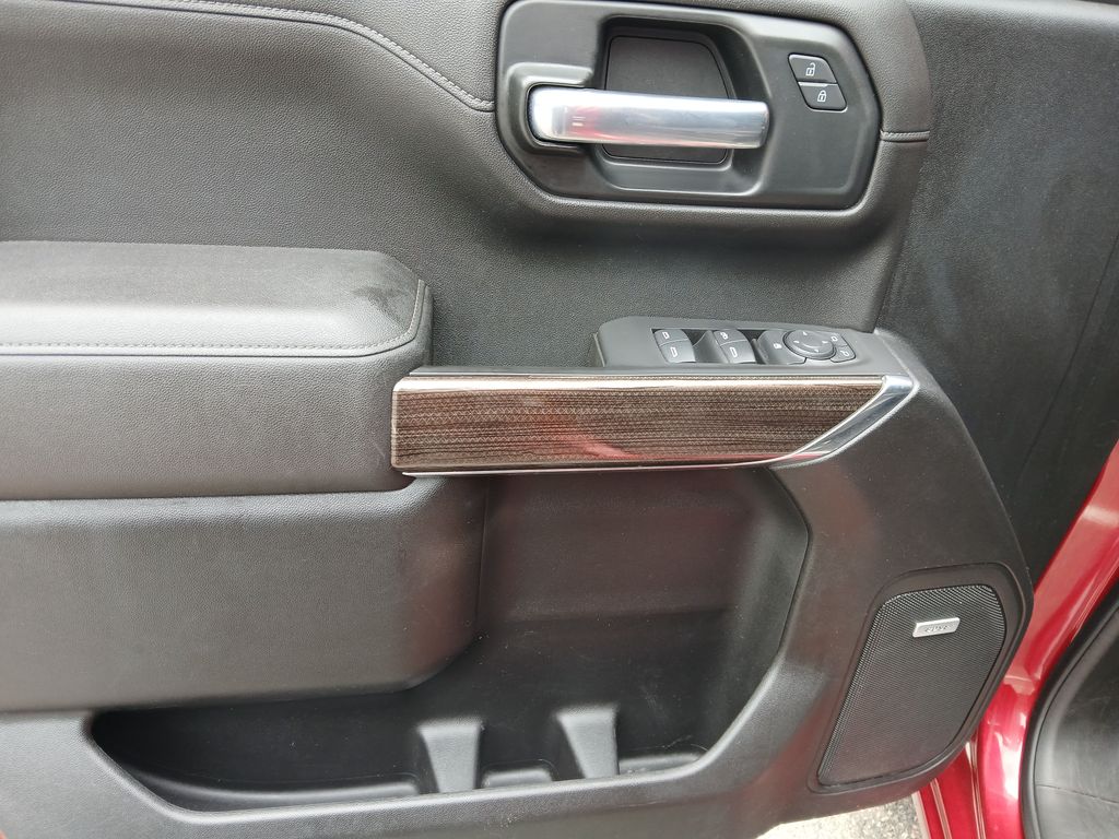 Used 2021 Red Chevrolet RST image 21
