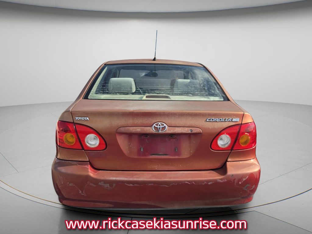 2004 Toyota Corolla