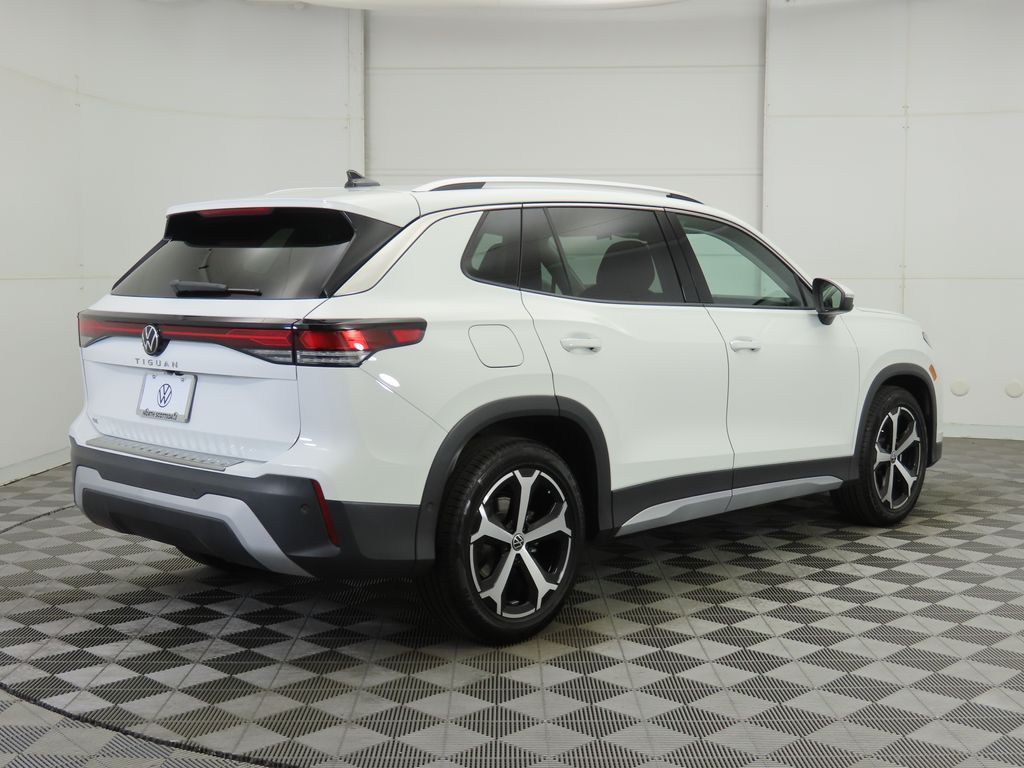 Thumbnail: 2026 Volkswagen Tiguan - 5