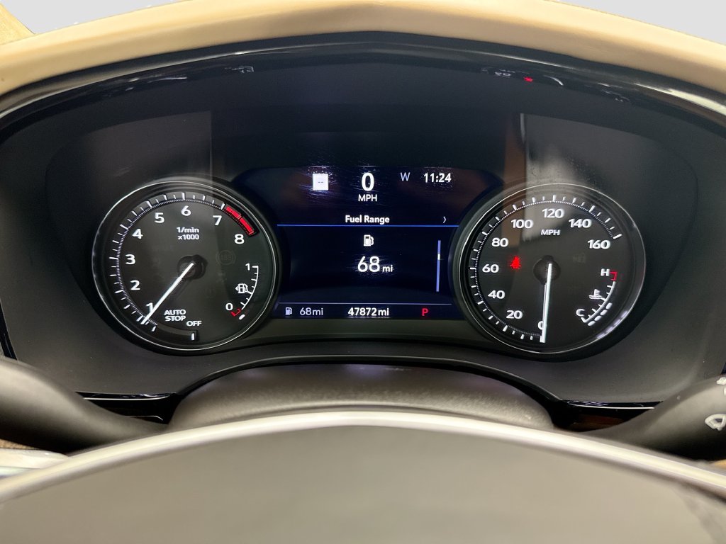 Thumbnail: 2024 Cadillac XT5 - 32
