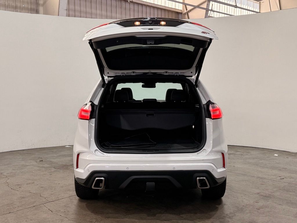 2024 Ford Edge ST