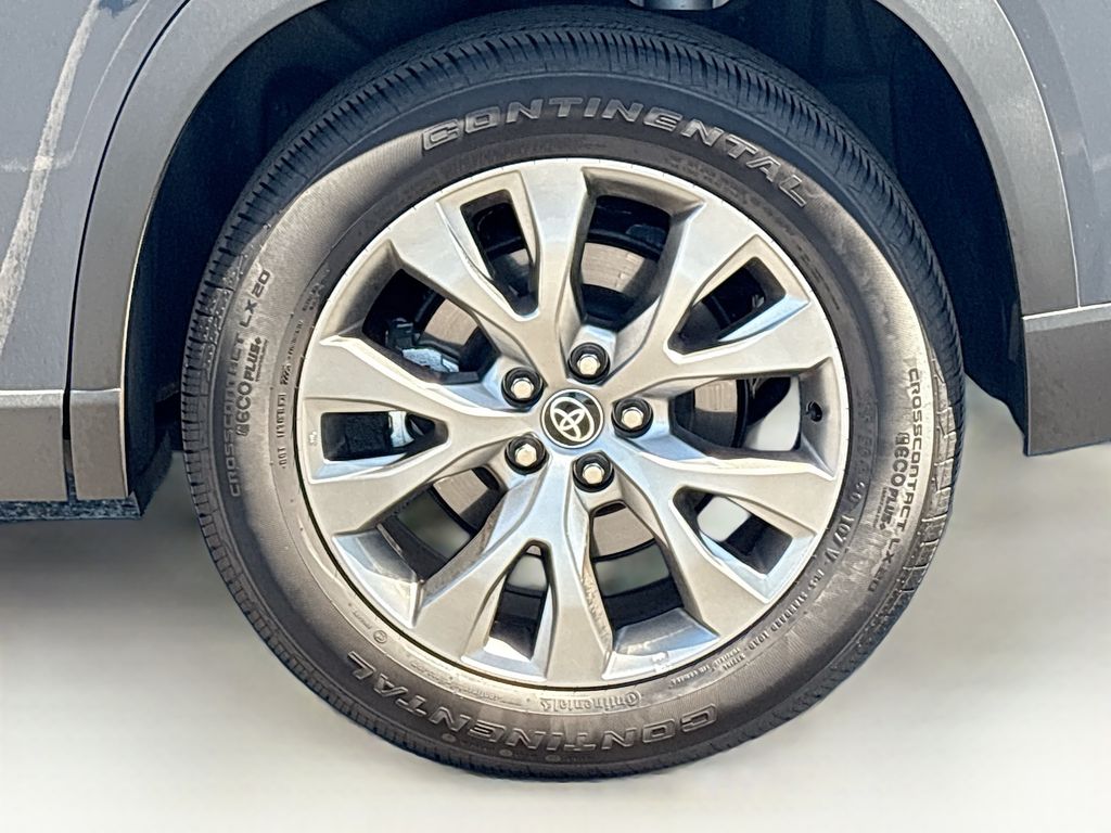 Thumbnail: 2025 Toyota Grand Highlander - 31