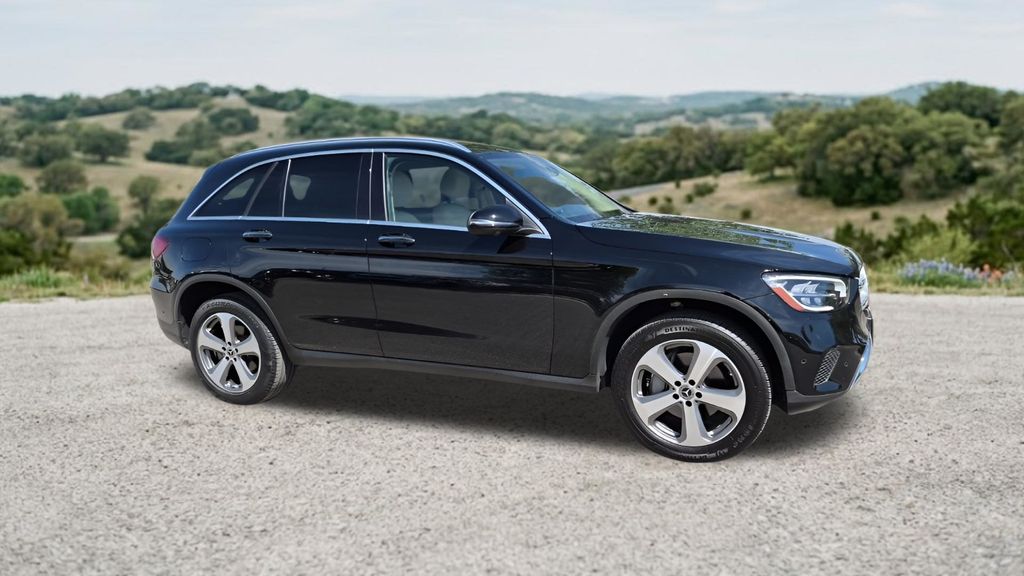 Used Car 2022 Mercedes-benz Glc  Glc 300 For Sale Under $35,000 In Austin, Texas