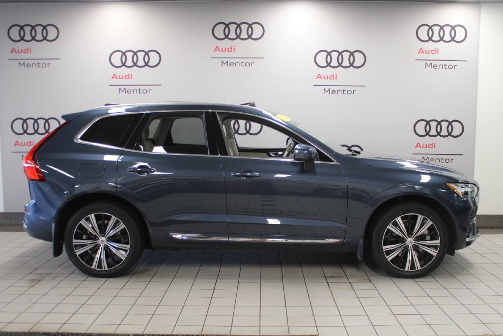 Thumbnail: 2023 Volvo XC60 - 7