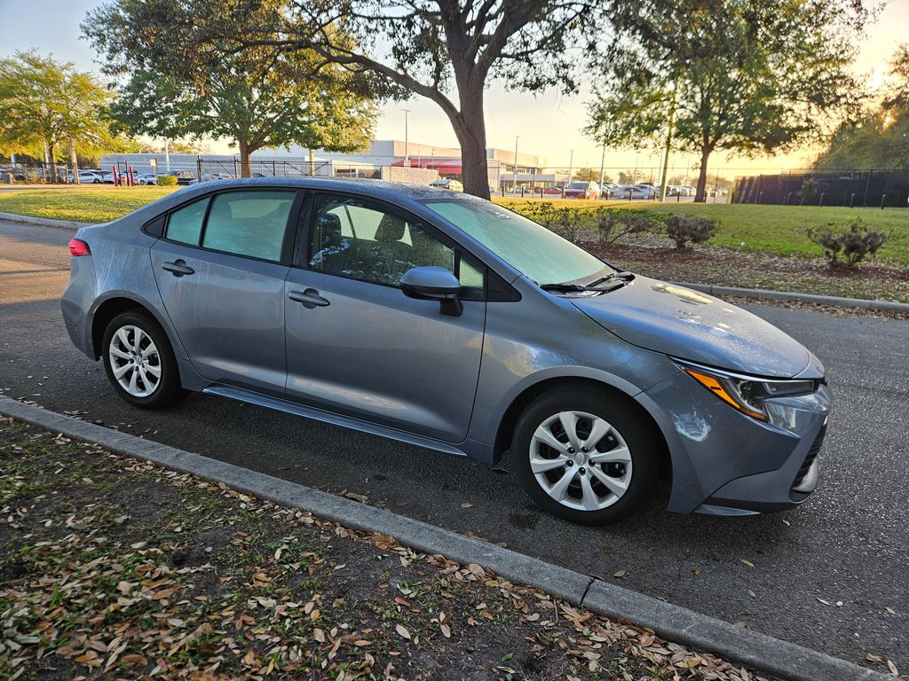 2023 Toyota Corolla LE 7