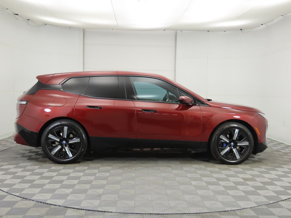 Thumbnail: 2023 BMW iX - 4