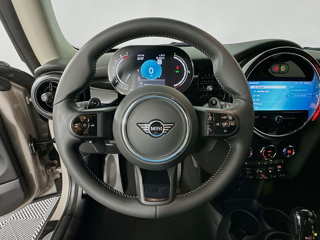 Thumbnail: 2024 MINI Cooper - 11