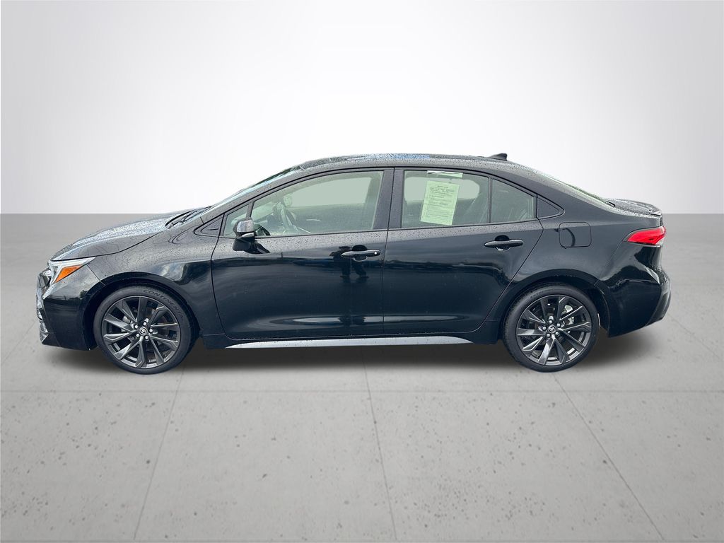 2024 Toyota Corolla Hybrid SE