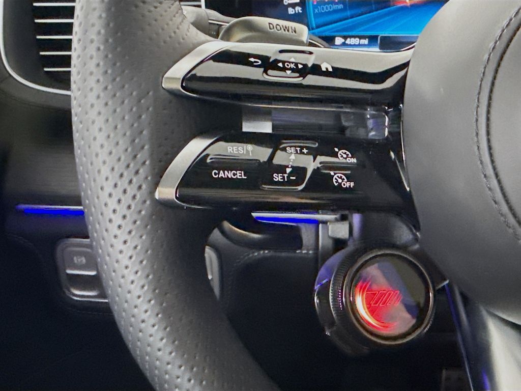 Thumbnail: 2026 Mercedes-Benz GLE - 12