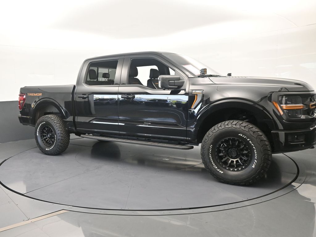 Used 2026 Black Metallic Ford Tremor image 8