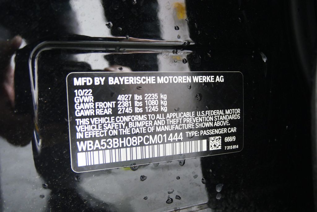 Thumbnail: 2023 BMW 5 Series - 25