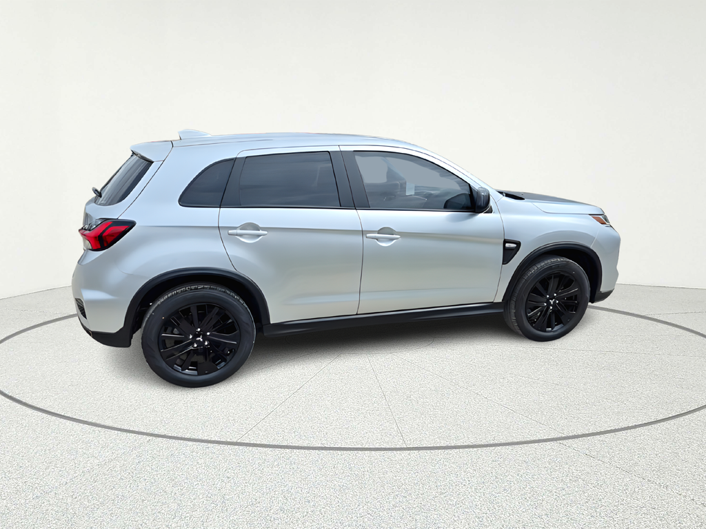 2026 Mitsubishi Outlander Sport 2.0 LE - 6