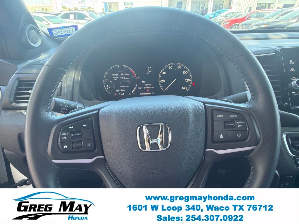 2025 Honda Ridgeline RTL White at Greg May Honda