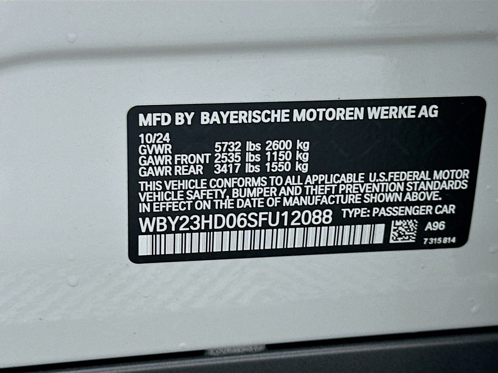 2025 BMW i4 eDrive40 24