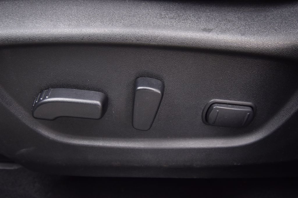 used 2020 Nissan Rogue Sport car, priced at $16,526