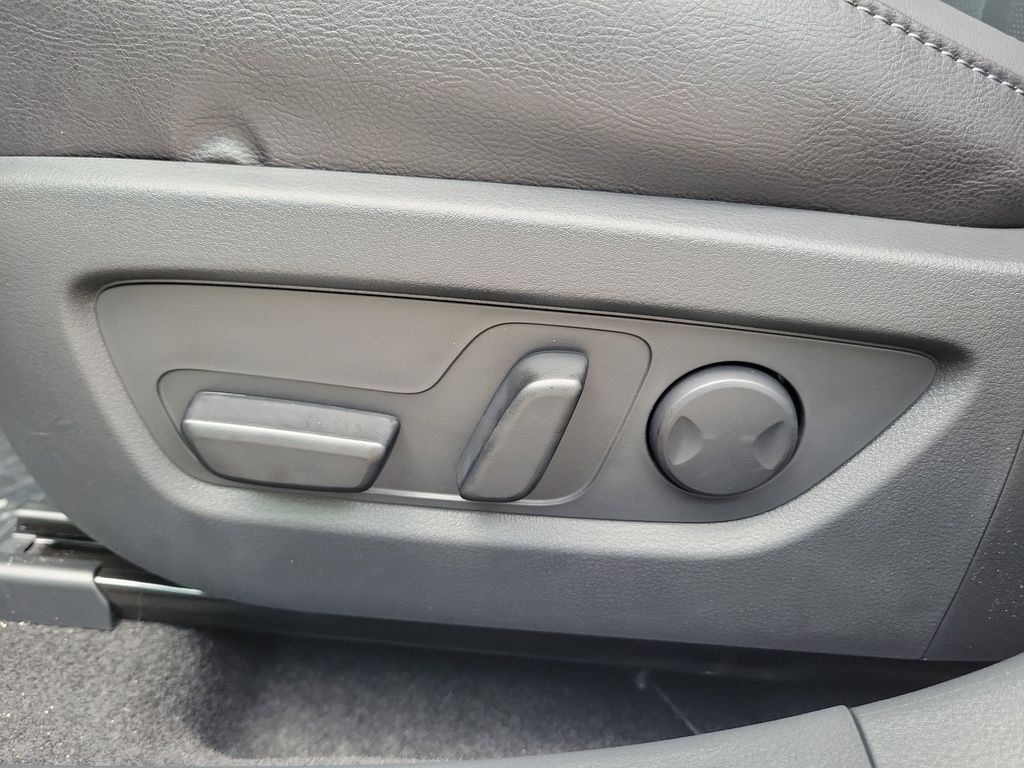 2026 Mazda CX-50 Premium - Photo 19