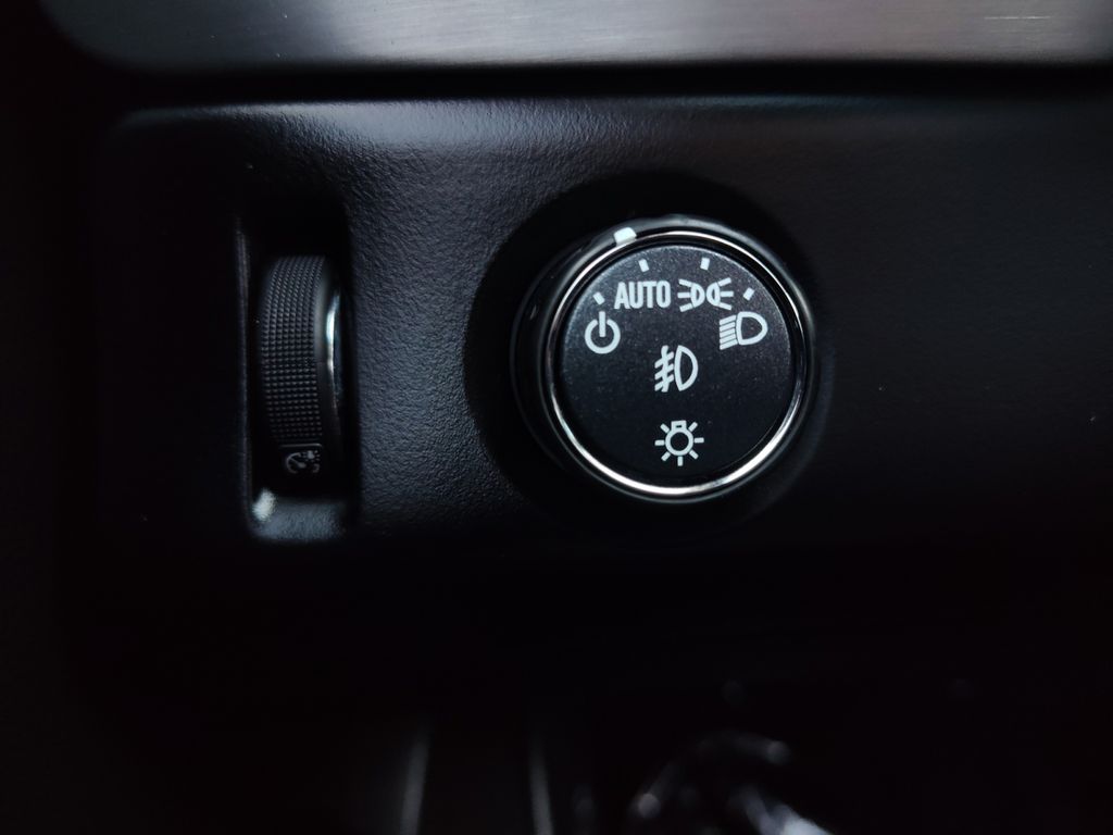 Used Car 2020 Gmc Yukon  Slt For Sale Under $30,000 In Austin, Texas