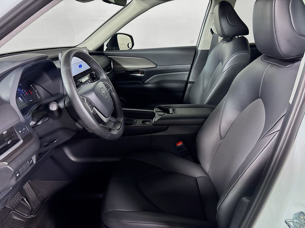 2024 Toyota Grand Highlander Hybrid XLE
