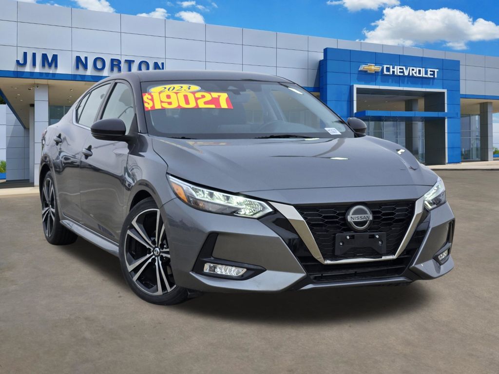 2023 Nissan Sentra SR FWD