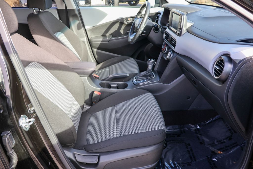 2019 Hyundai Kona SEL 35