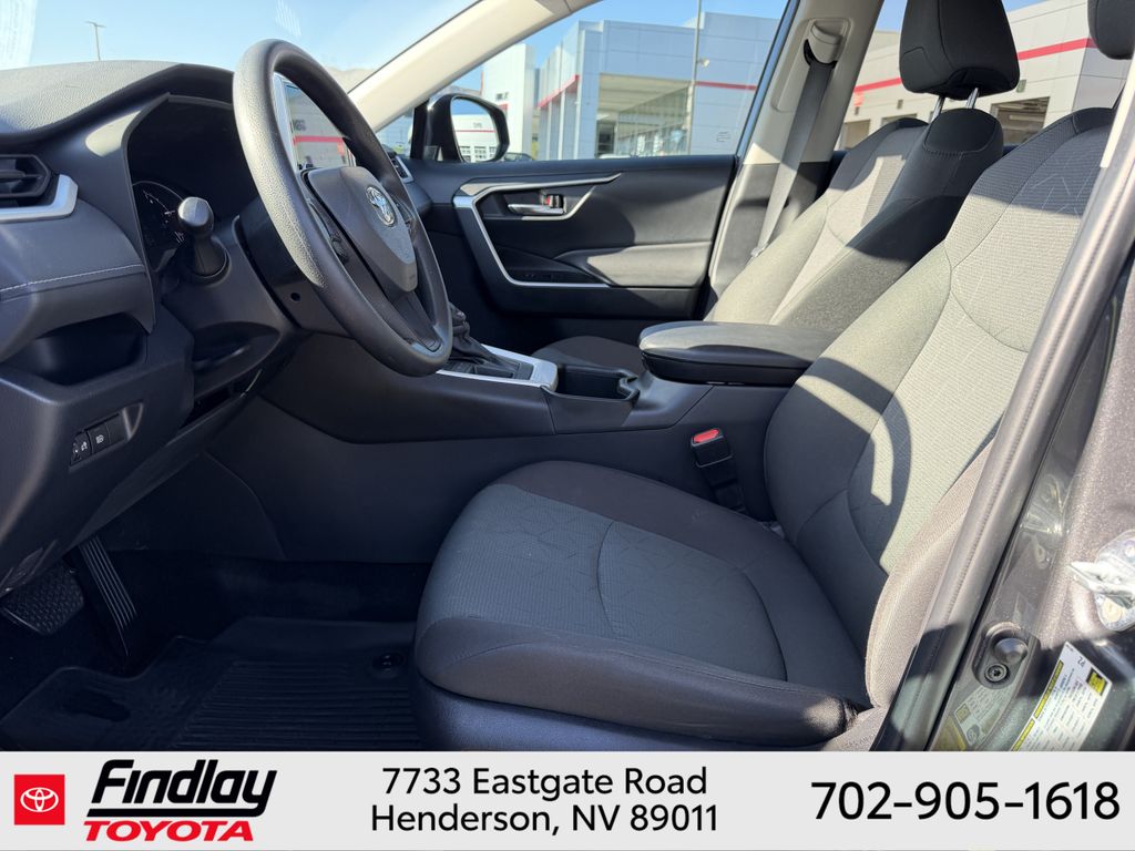 Used 2024 Toyota RAV4 SUV