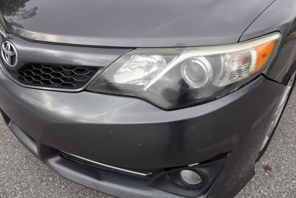 Thumbnail: 2014 Toyota Camry - 3