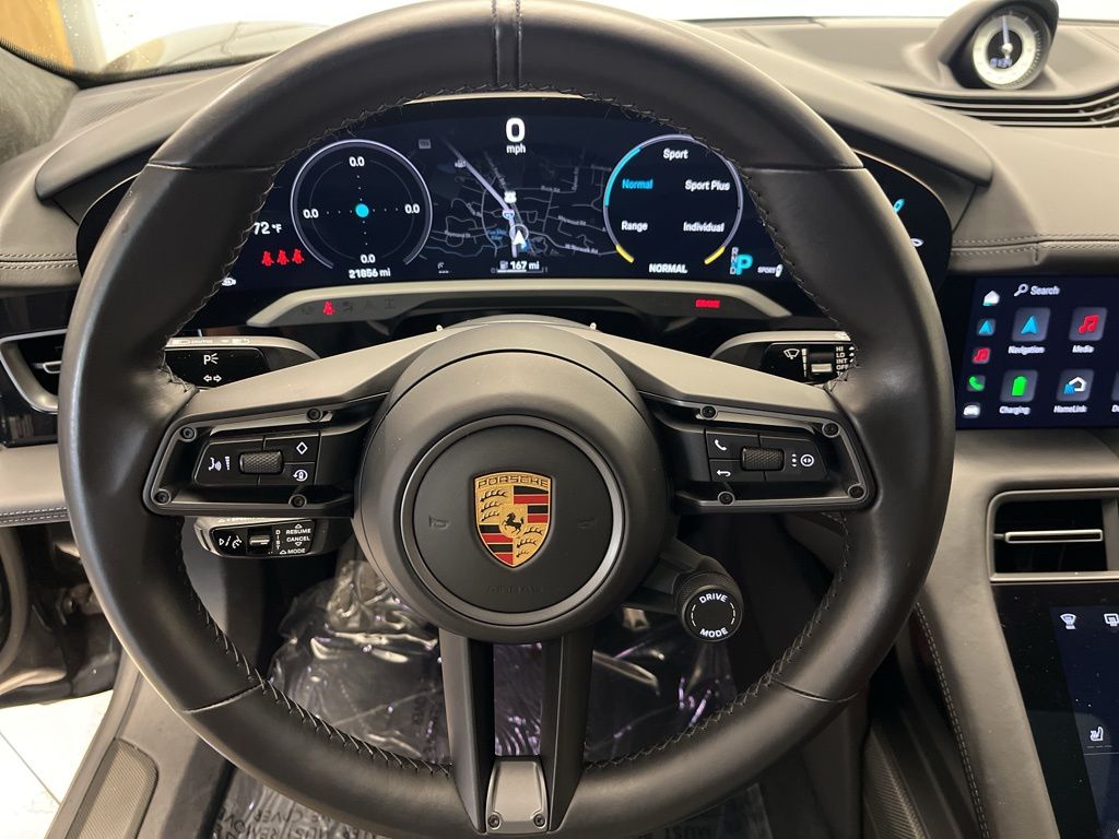 Thumbnail: 2021 Porsche Taycan - 14