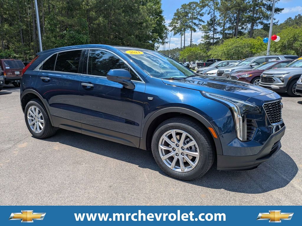 Twilight Blue Metallic 2021 Cadillac XT4 Luxury FWD SUV / Crossover Front-Wheel Drive 9-Speed Automatic