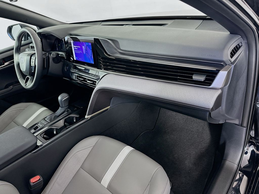 Thumbnail: 2025 Toyota Camry - 29