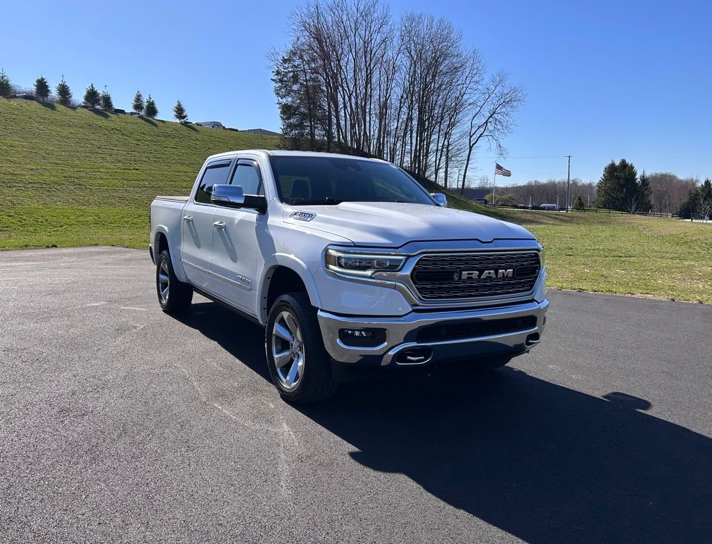 Ivory White Tri-Coat Pearlcoat 2022 RAM 1500 Limited Crew Cab 4WD Pickup Truck Four-Wheel Drive 8-Speed Automatic