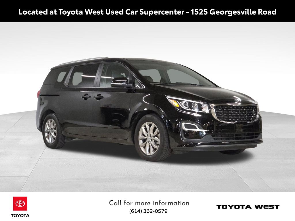 2021 Kia Sedona EX photo 3