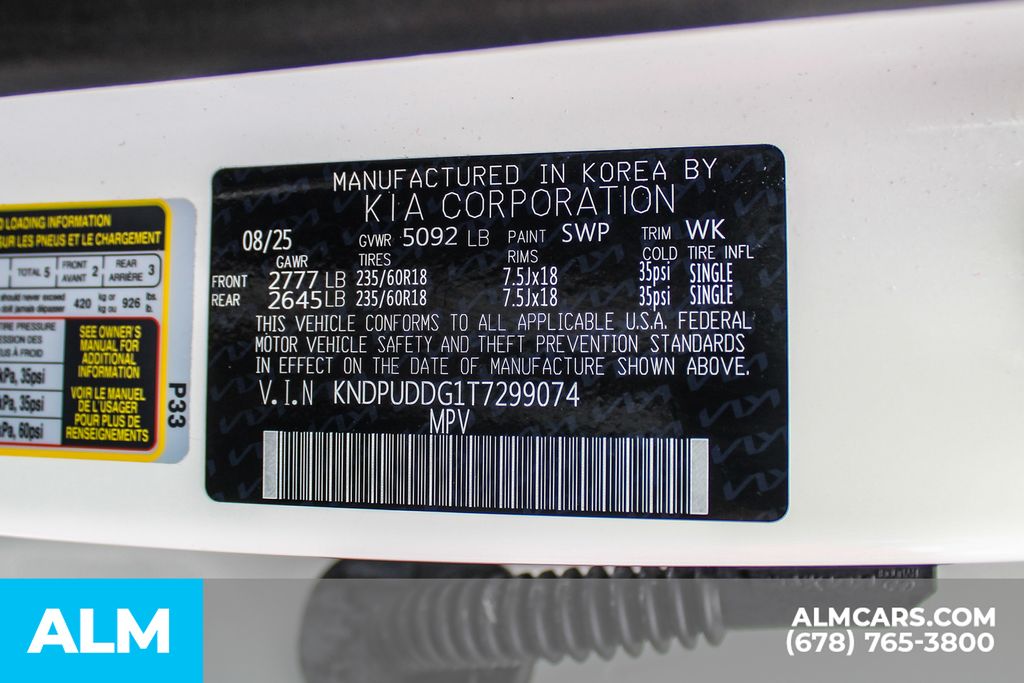 Used 2026 White Kia S image 39