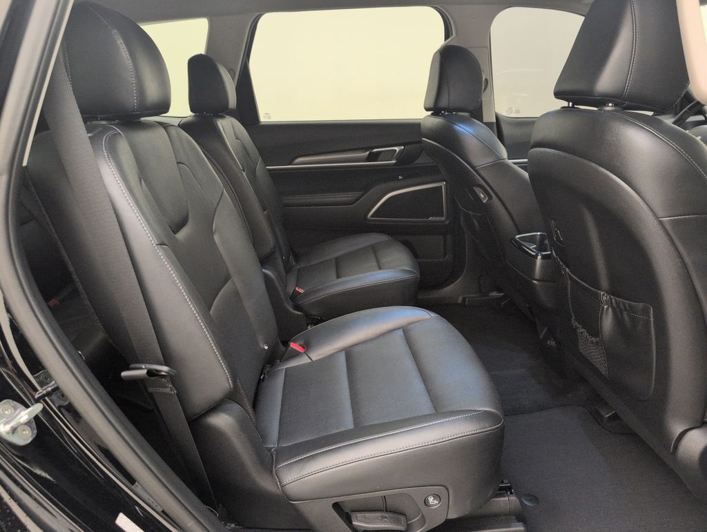 Certified Used 2022 Black Kia S image 17