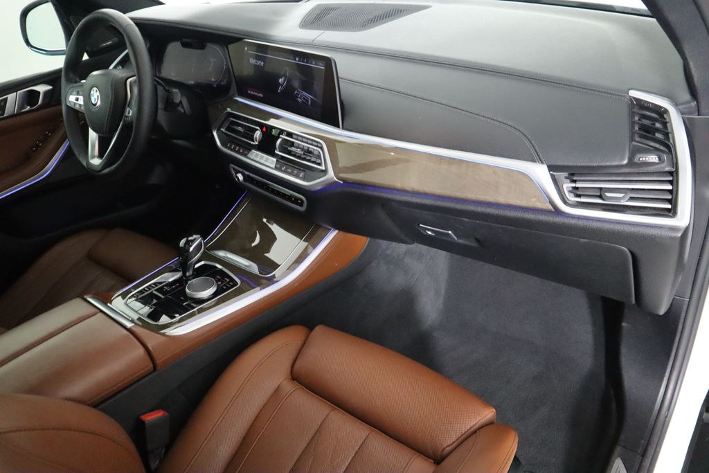 2021 BMW X5 xDrive40i 18